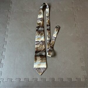 Keith Daniels Brown Geometric Feather Pattern 100% Silk Scarf